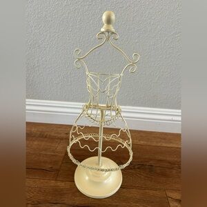 Elegant Cream Jewelry Organizer Stand
